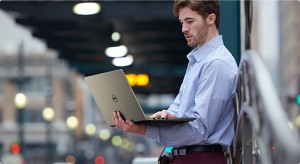 Seria laptopów Vostro stoi wśród produktów Dell pomiędzy biznesową Latitude a całkiem zwyczajną Inspiron